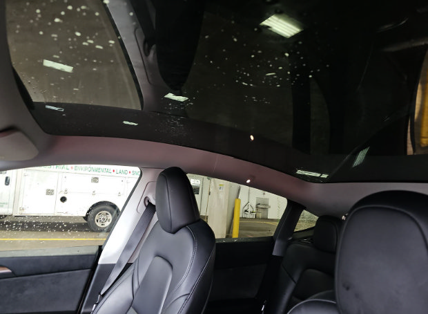 Used 2023 Tesla Model Y Performance AWD/4WD image 9
