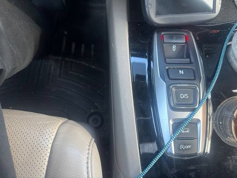 Used 2016 Honda Pilot Elite image 16