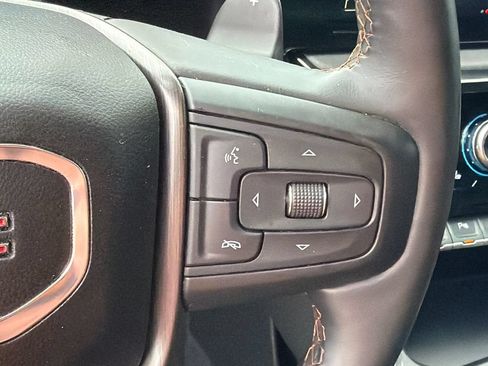 Used 2024 GMC Sierra 1500 AT4 w/ Technology Package AWD/4WD image 19