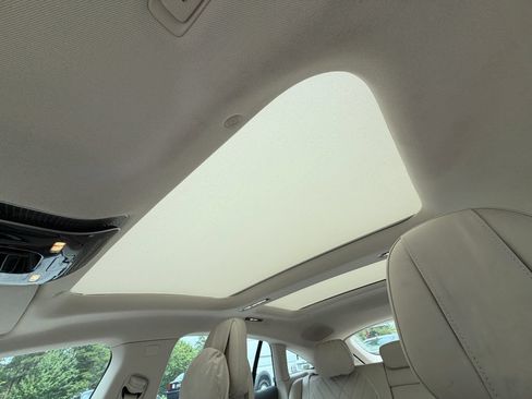 Used 2023 Mercedes-Benz EQS 450+ 4MATIC Sedan image 26