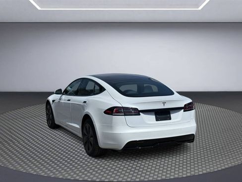Used 2022 Tesla Model S AWD/4WD image 5