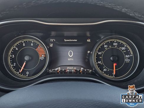 Used 2022 Jeep Cherokee Limited image 21