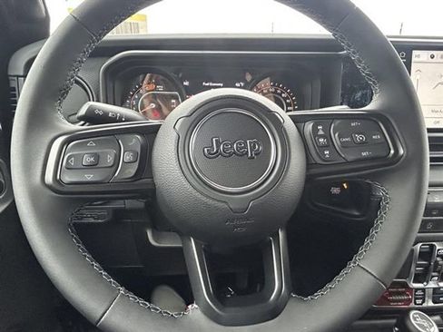 New 2026 Jeep Wrangler Unlimited Rubicon image 11