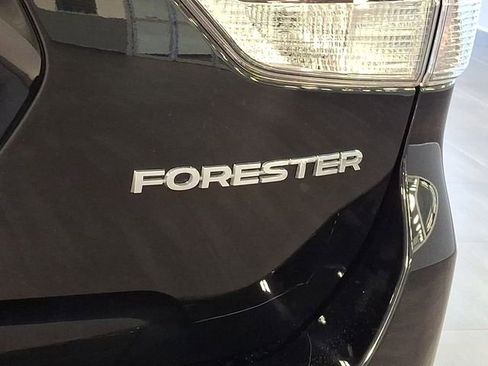 Certified 2023 Subaru Forester Premium AWD/4WD image 30