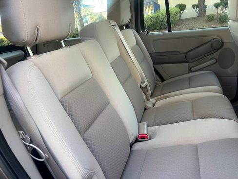 Used 2006 Ford Explorer XLS image 14
