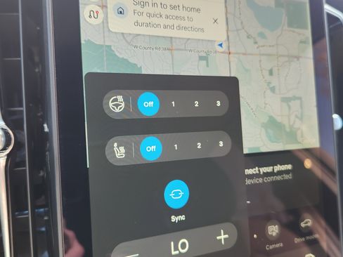 New 2026 Volvo XC90 T8 Plus w/ Protection Package Premier image 12