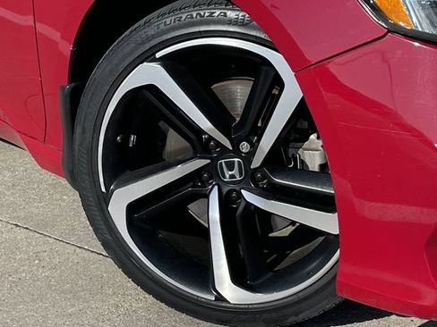 Used 2020 Honda Accord Sport image 9