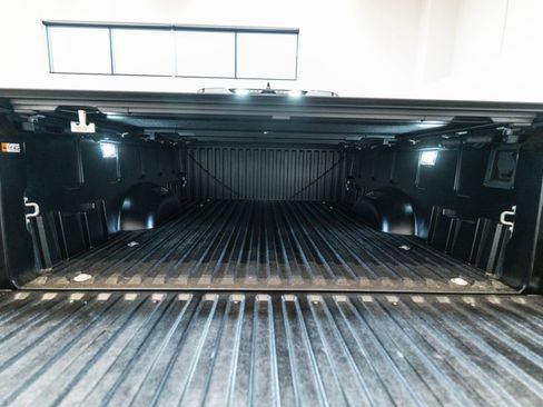 New 2026 Toyota Tundra Platinum AWD/4WD image 38