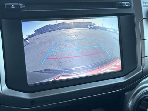 Used 2018 Toyota 4Runner SR5 image 22