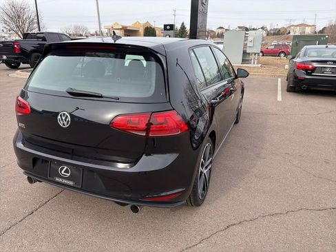 Used 2017 Volkswagen GTI Sport image 22