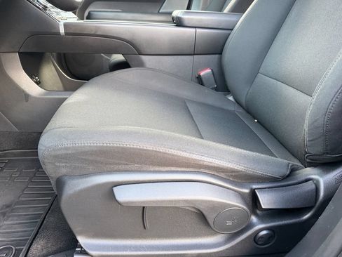 Used 2024 Hyundai Santa Fe SE FWD image 11