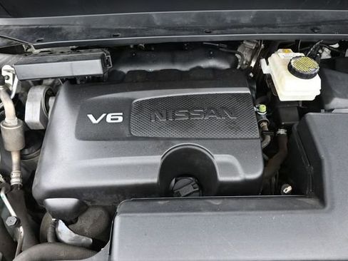 Used 2018 Nissan Pathfinder SL AWD/4WD image 30