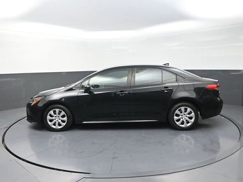 Used 2024 Toyota Corolla LE FWD image 49