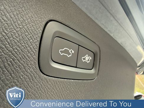 Certified 2023 Volvo XC90 B5 Plus w/ Protection Package Premier AWD/4WD image 24