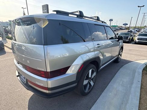 Certified 2025 Hyundai Santa Fe Limited FWD image 20