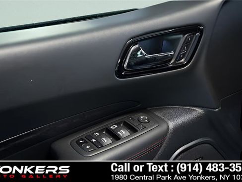 Used 2022 Dodge Durango R/T AWD/4WD image 32