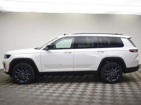 New 2026 Jeep Grand Cherokee L Limited AWD/4WD image 15