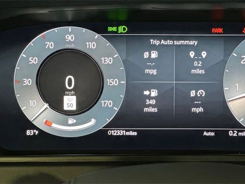 Certified 2024 Land Rover Range Rover Velar Dynamic SE image 27