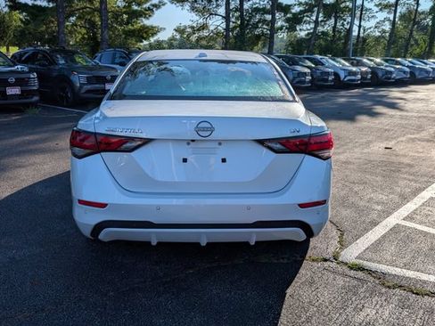Certified 2024 Nissan Sentra SV FWD image 4