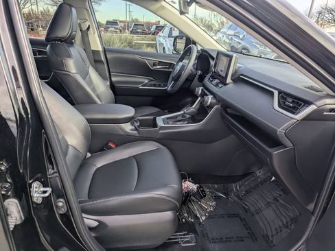 Used 2024 Toyota RAV4 XLE Premium image 32