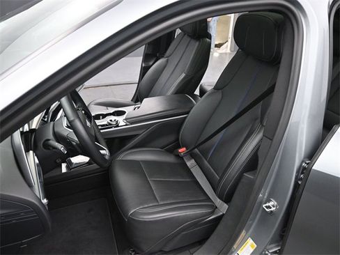 Used 2024 Cadillac Lyriq Luxury w/ LPO, Floor Liner Package image 11