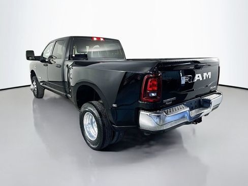New 2026 RAM 3500 Big Horn AWD/4WD image 5