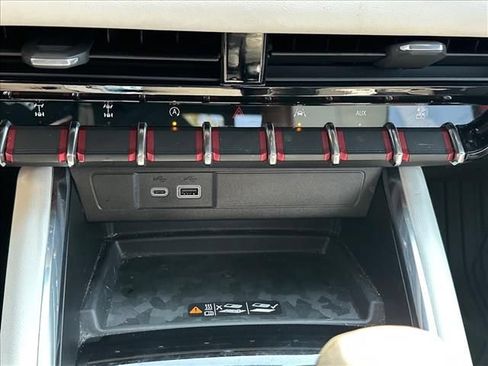 Certified 2026 GMC Canyon AT4X AWD/4WD image 31