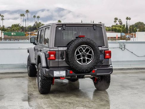 New 2025 Jeep Wrangler Unlimited Rubicon image 7