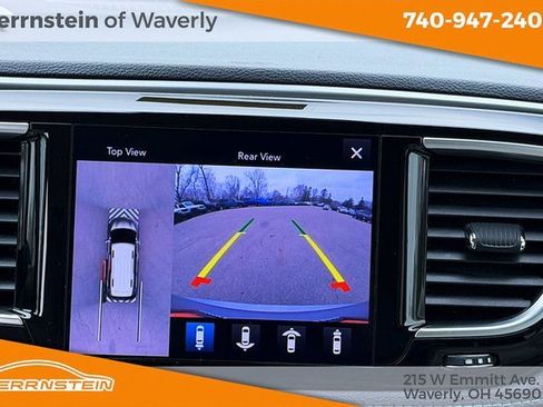 Used 2018 Chrysler Pacifica Limited w/ Advanced Safetytec Group image 9