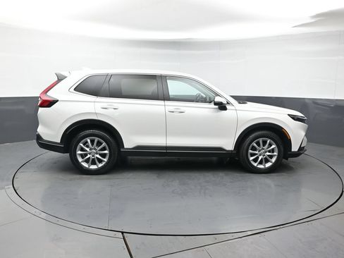 Certified 2026 Honda CR-V EX image 7