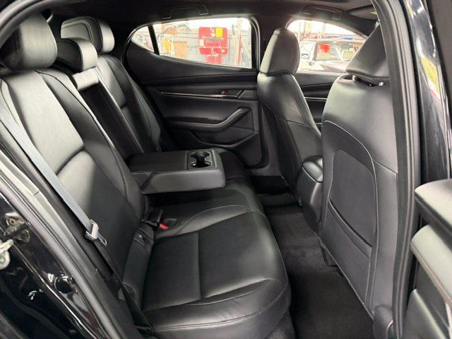 Used 2024 MAZDA MAZDA3 s FWD image 5