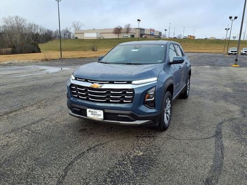 Used 2025 Chevrolet Equinox LT image 33