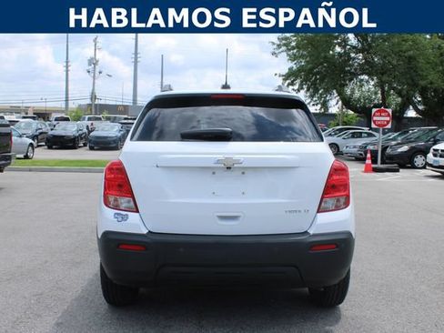 Used 2015 Chevrolet Trax LT w/ LT Plus Package FWD image 4