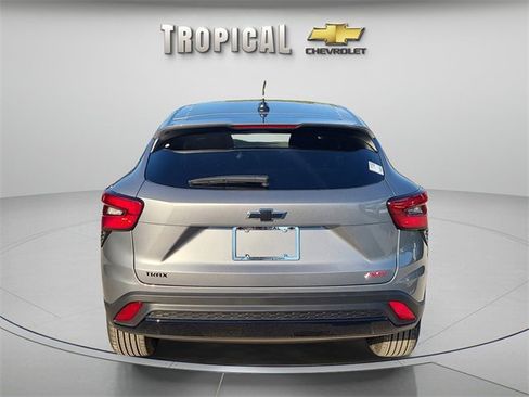 New 2026 Chevrolet Trax RS image 4