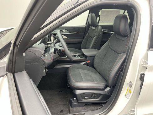 Used 2026 Ford Explorer ST w/ Sun And Sound Package AWD/4WD image 10