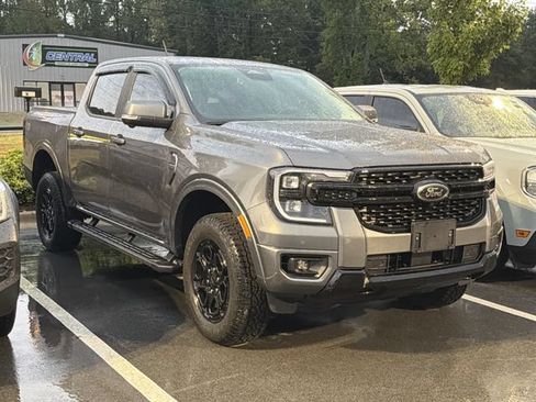Used 2025 Ford Ranger Lariat w/ FX4 Off-Road Package AWD/4WD image 3