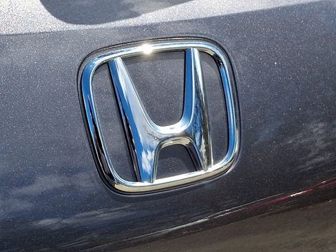 Used 2023 Honda HR-V LX image 31