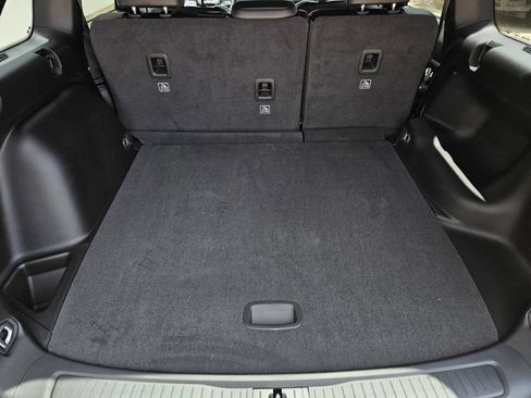 New 2026 Jeep Grand Cherokee Altitude RWD image 22