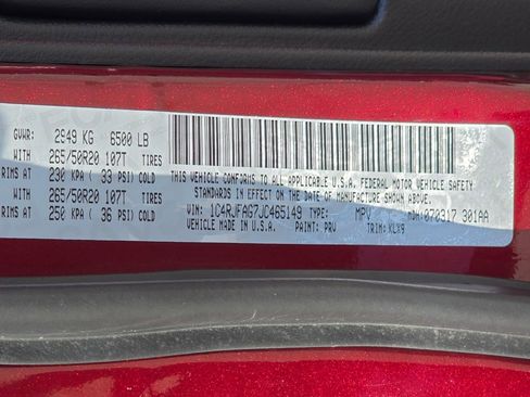 Used 2018 Jeep Grand Cherokee Altitude image 28