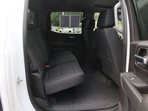 Used 2023 Chevrolet Silverado 1500 Custom Trail Boss AWD/4WD image 31