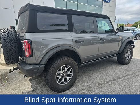 Used 2022 Ford Bronco Badlands AWD/4WD image 7