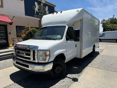 Used 2015 Ford E-450 and Econoline 450 Super Duty w/ Power Windows & Locks Group