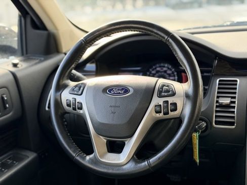 Used 2013 Ford Flex SEL image 19