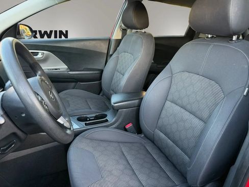 Used 2019 Kia Niro LX FWD image 15