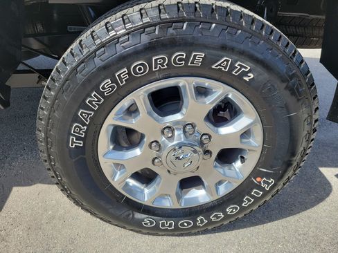 Used 2024 RAM 2500 Laramie w/ Safety Group AWD/4WD image 28