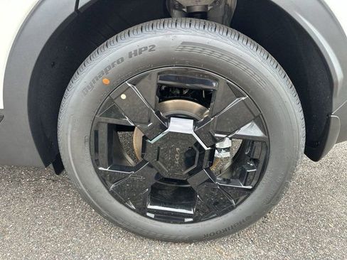 New 2026 Kia Sportage X-Line image 32