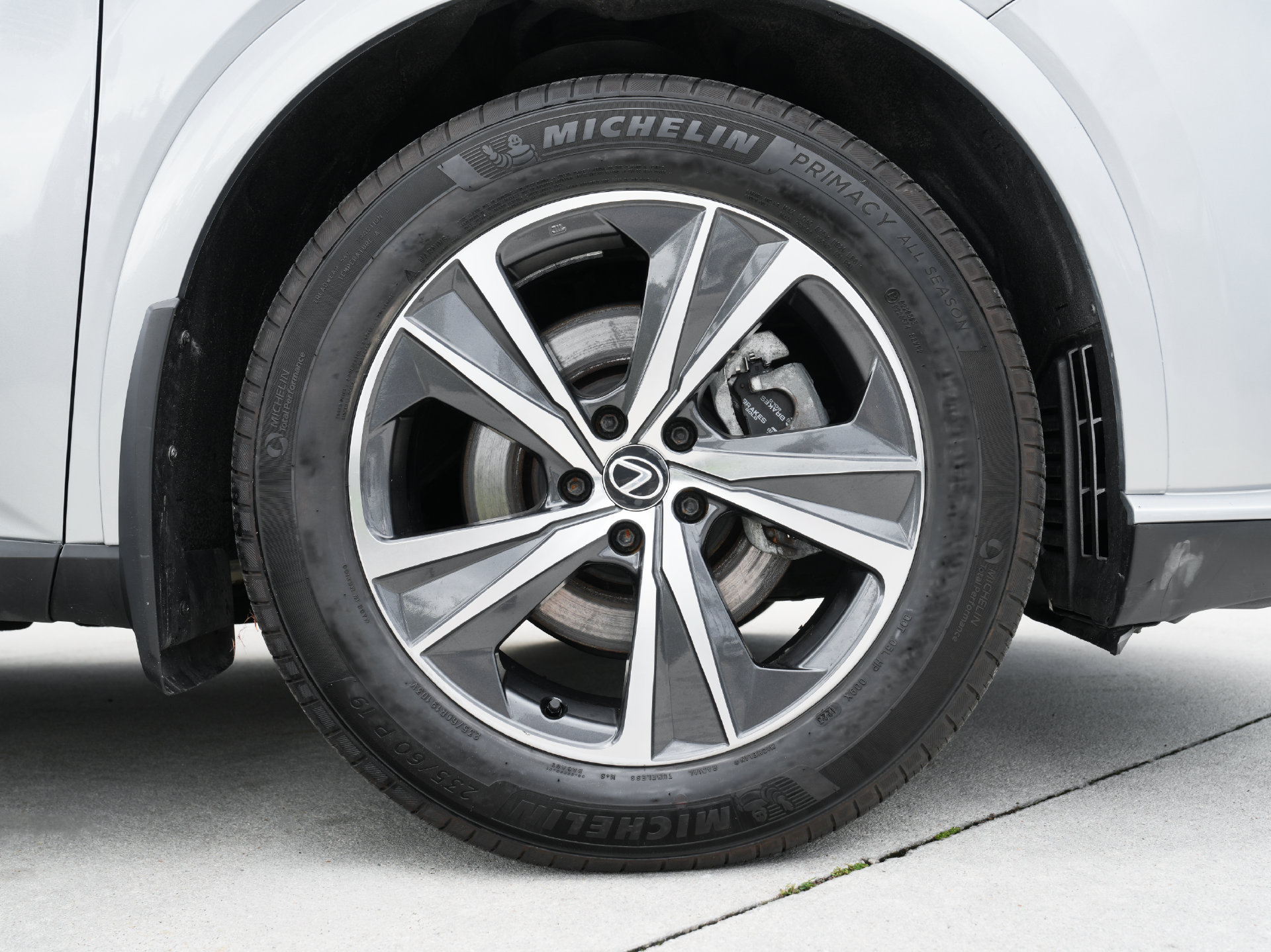 Used 2023 Lexus RX 350 Premium w/ Accessory Package AWD/4WD image 29