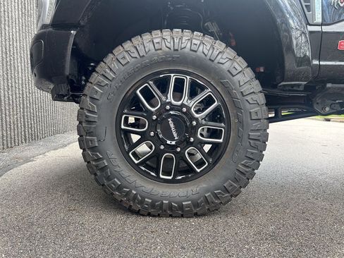 New 2026 Ford F350 Lariat w/ Lariat Premium Package image 36