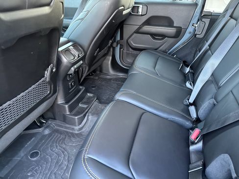 Used 2024 Jeep Wrangler Unlimited Rubicon 392 image 11