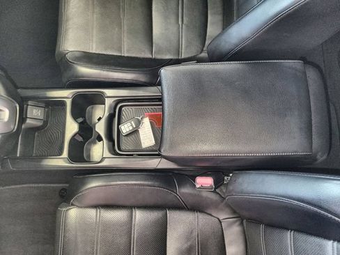 Used 2018 Honda CR-V EX-L image 21